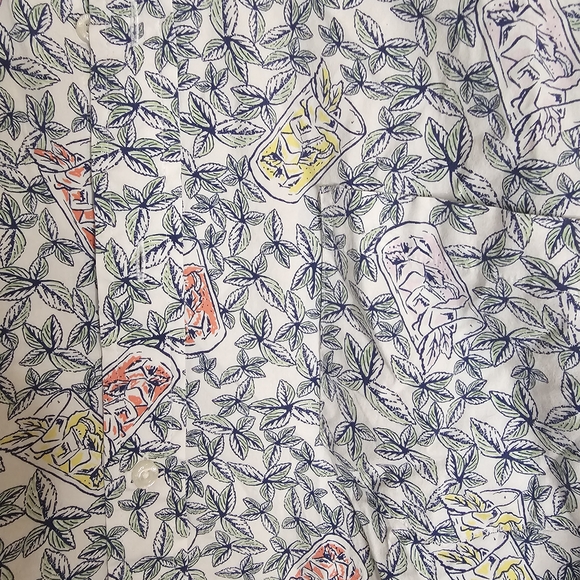 Crown & Ivy Floral Leaf Shirt - Picture 2 of 4